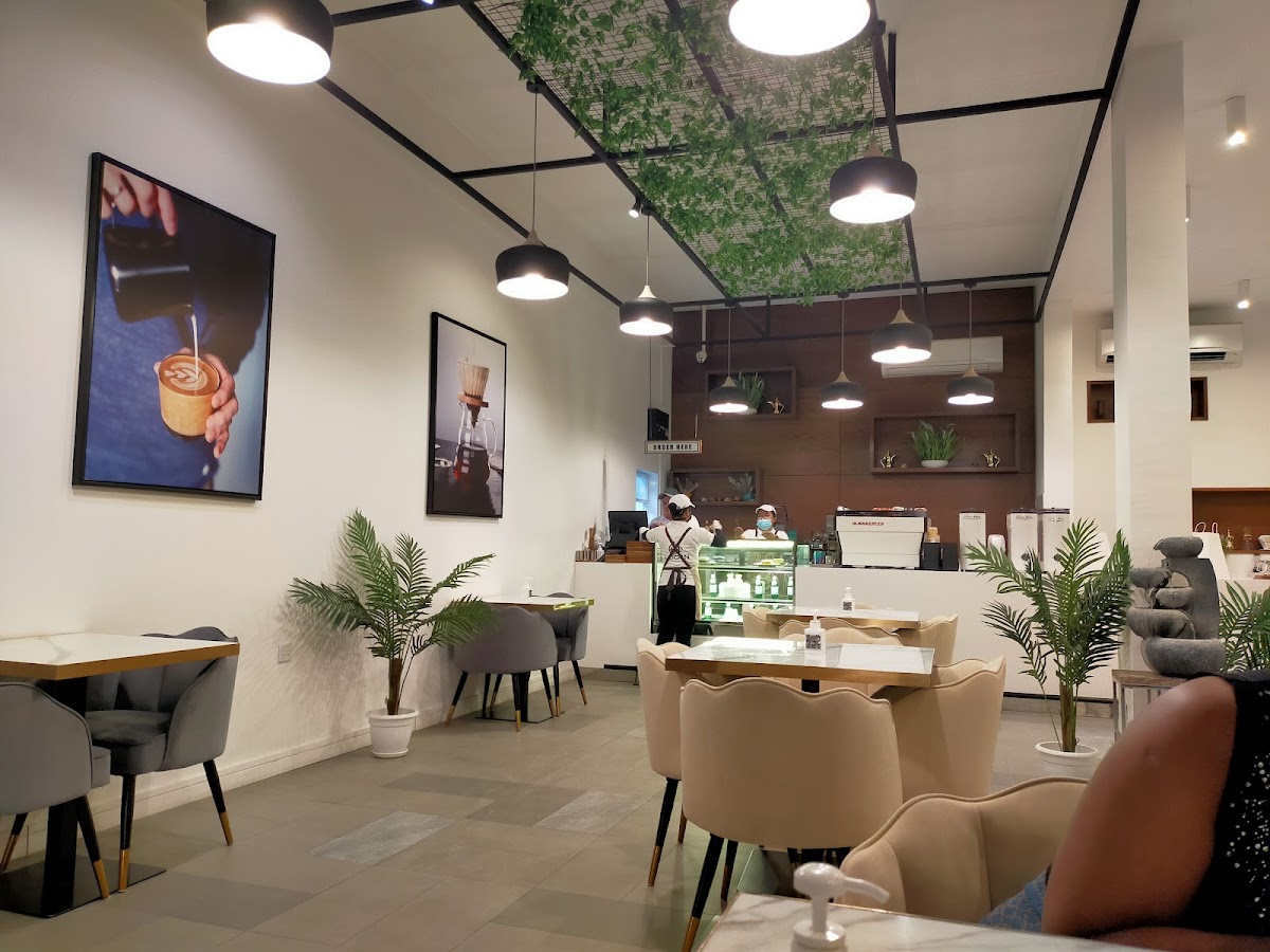 Log In Specialty Cafe & Lounge