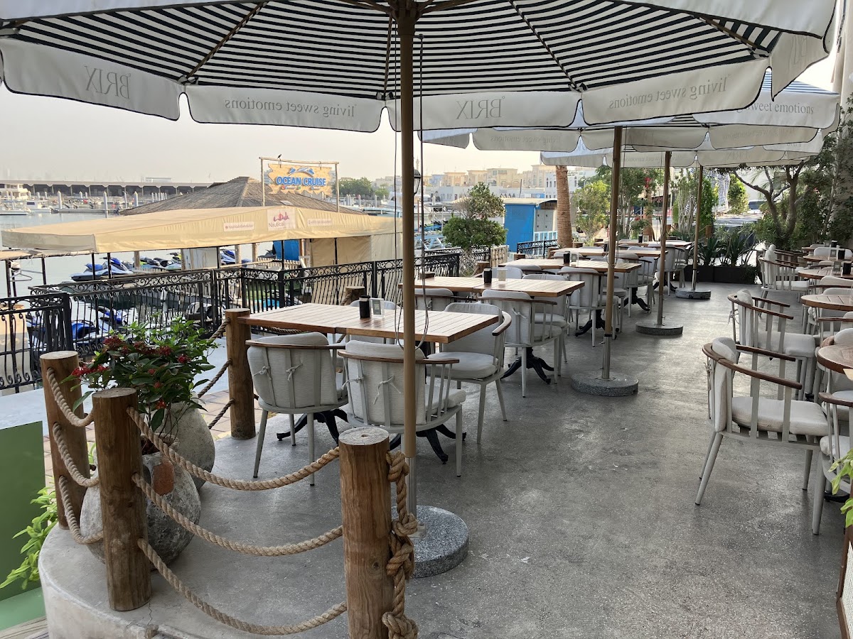 BRIX Café