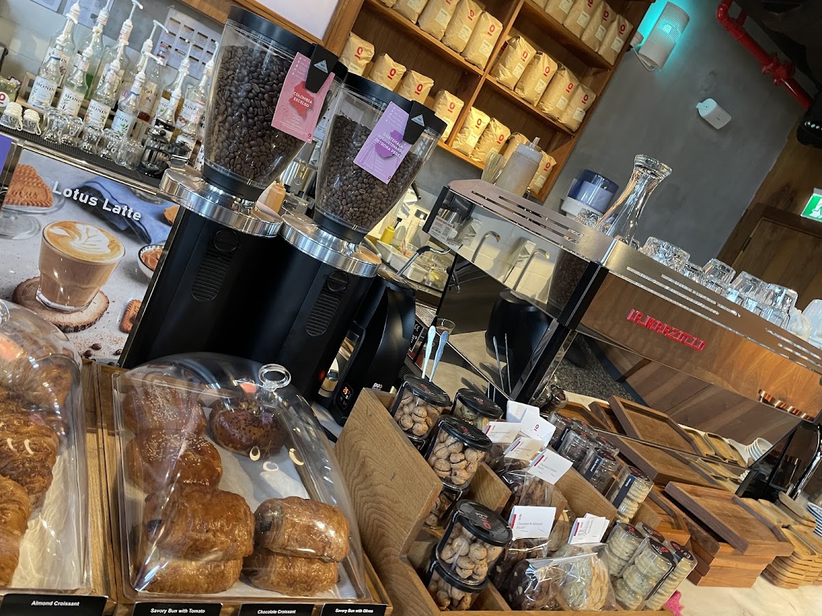 OLAB Coffee Shop JBR
